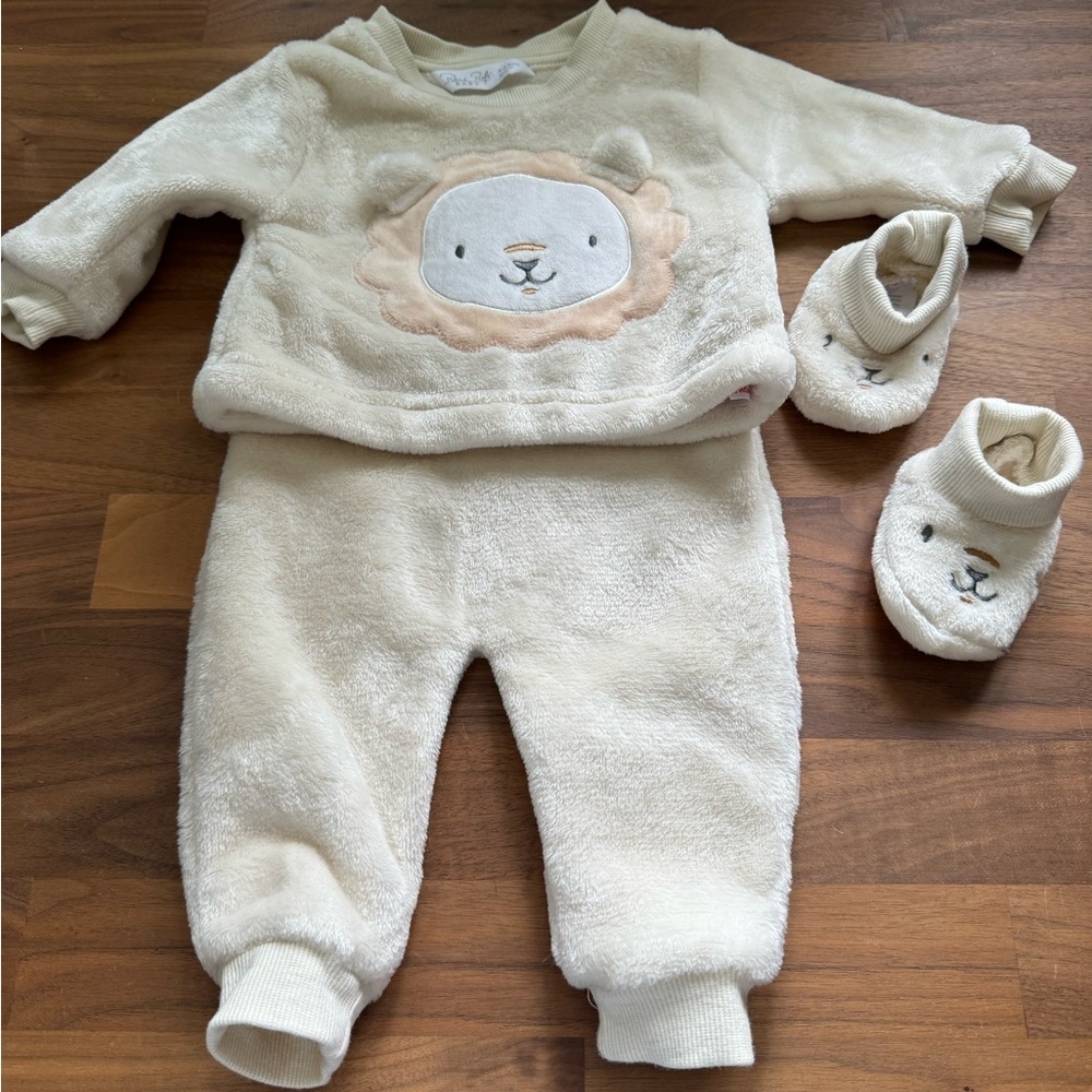 René Rofé soft lion 0-3 months sets